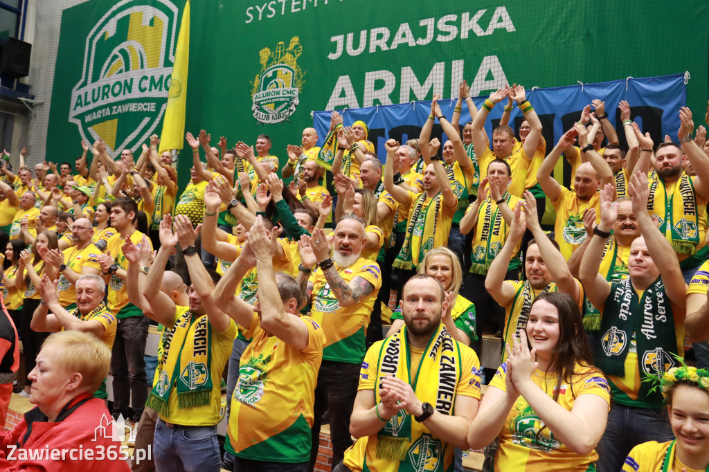Rycerze nie dali szans Asseco Resovii Rzeszów i po zwycięstwie 3:0 awansowali na pozycję lidera