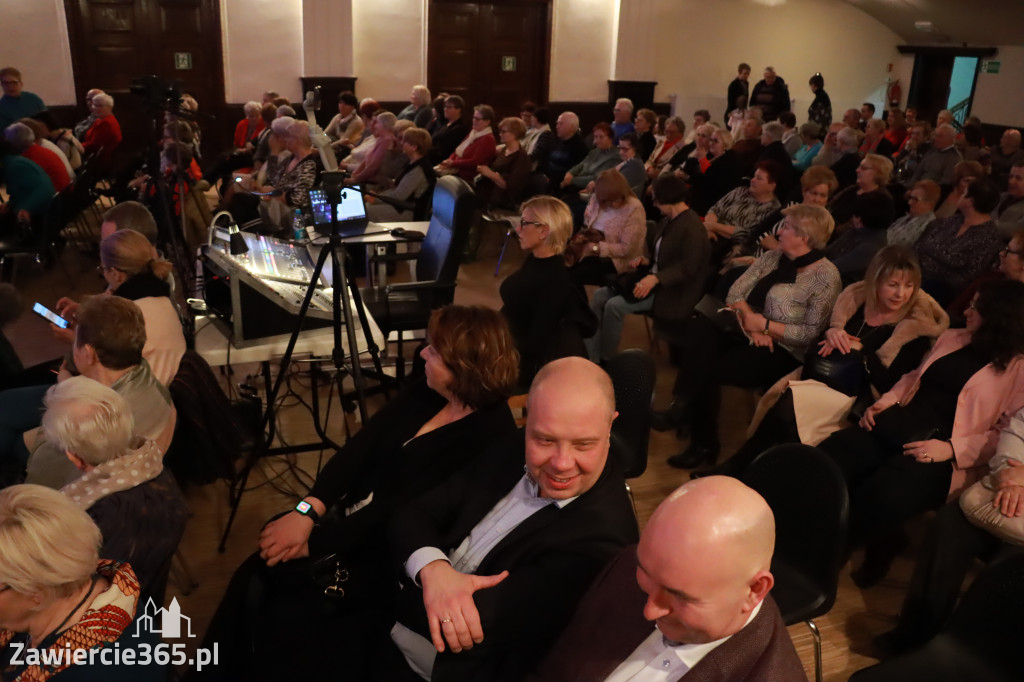 Fotorelacja - Koncert w Porębie ZA ZDROWIE PAŃ