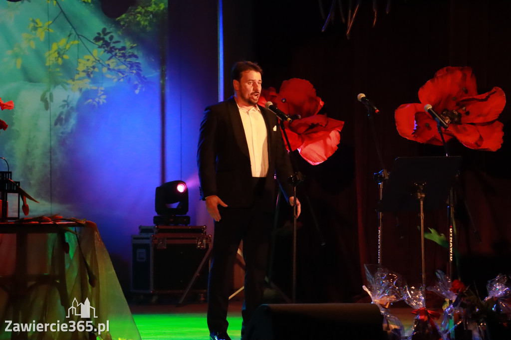 Fotorelacja - Koncert w Porębie ZA ZDROWIE PAŃ