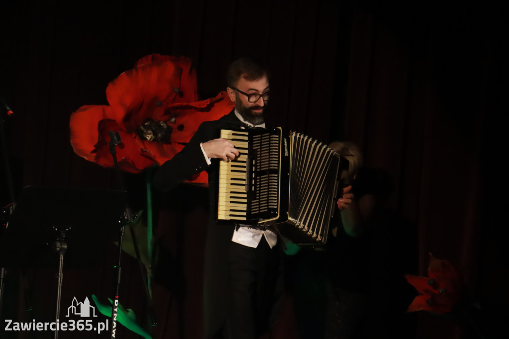 Fotorelacja - Koncert w Porębie ZA ZDROWIE PAŃ