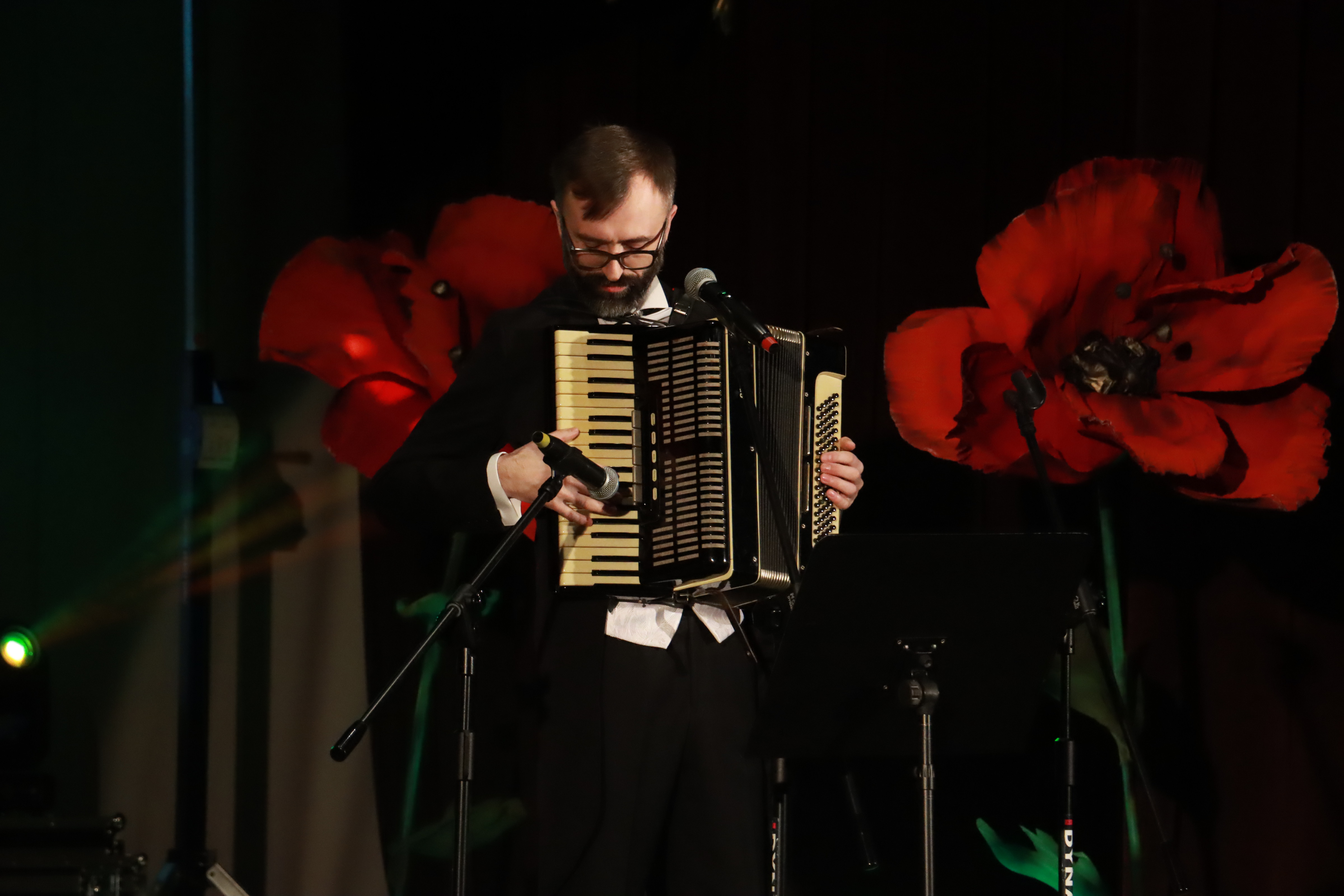 Fotorelacja - Koncert w Porębie ZA ZDROWIE PAŃ