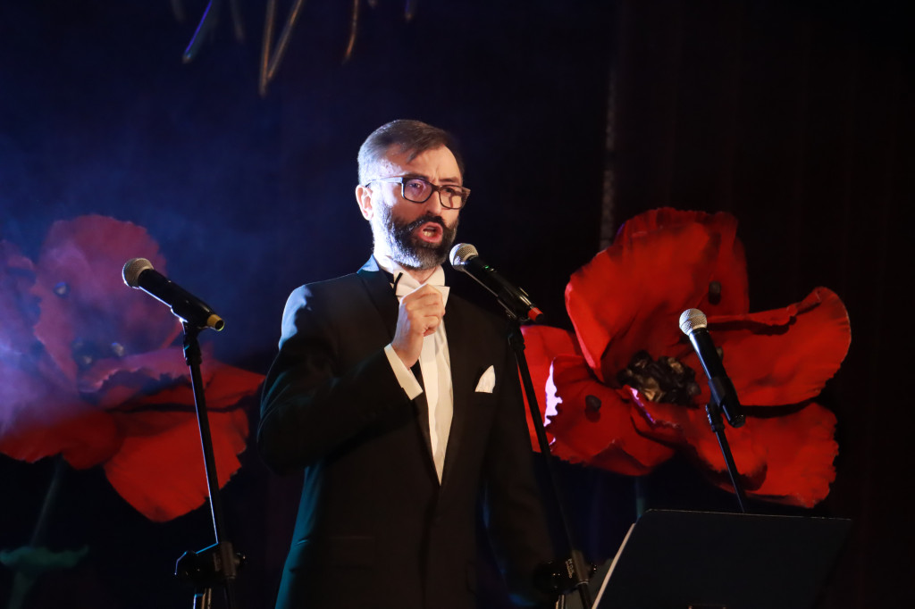 Fotorelacja - Koncert w Porębie ZA ZDROWIE PAŃ