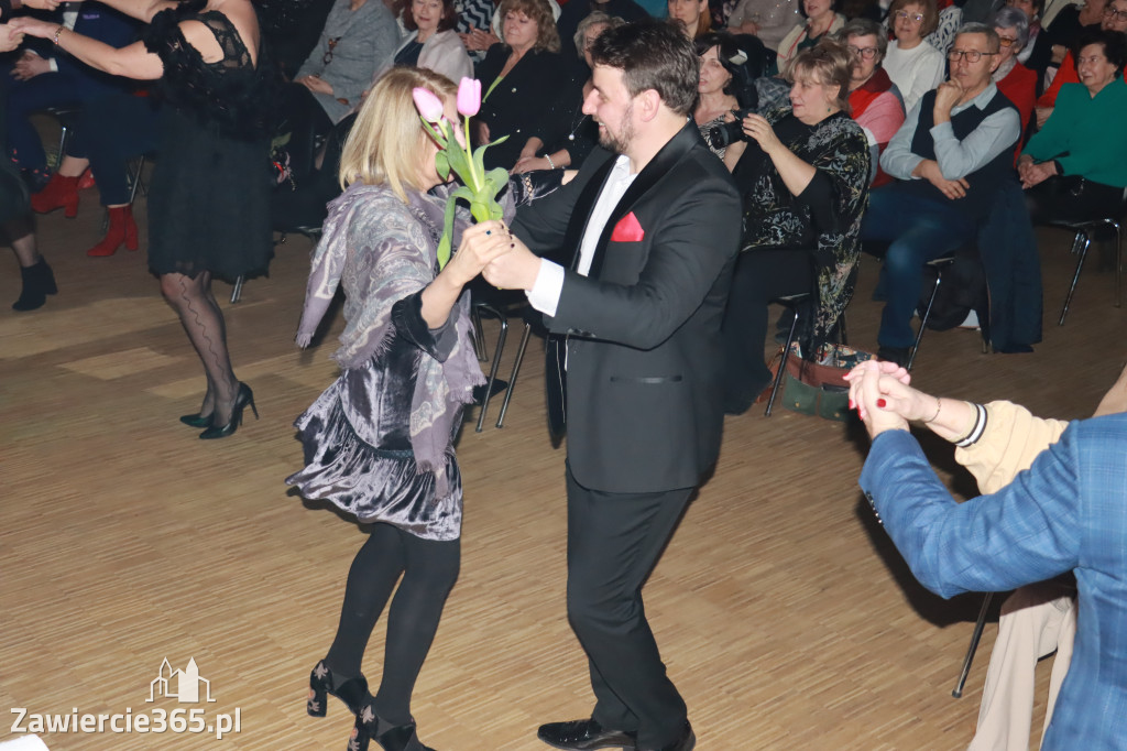 Fotorelacja - Koncert w Porębie ZA ZDROWIE PAŃ