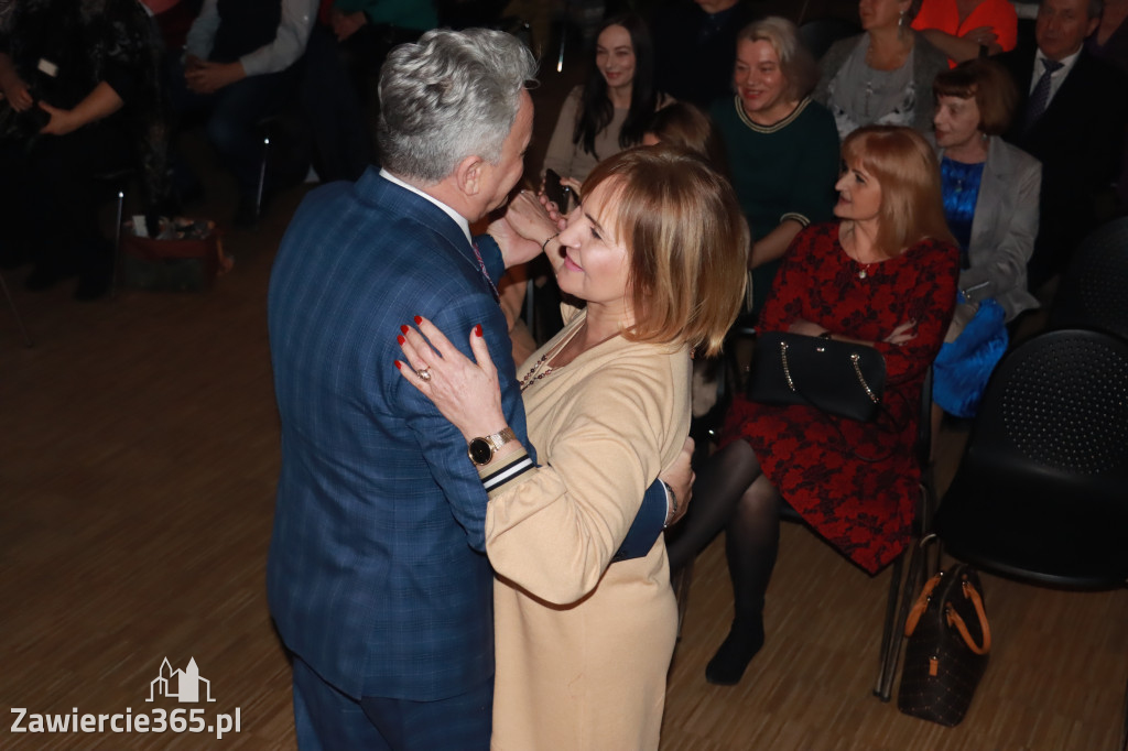 Fotorelacja - Koncert w Porębie ZA ZDROWIE PAŃ