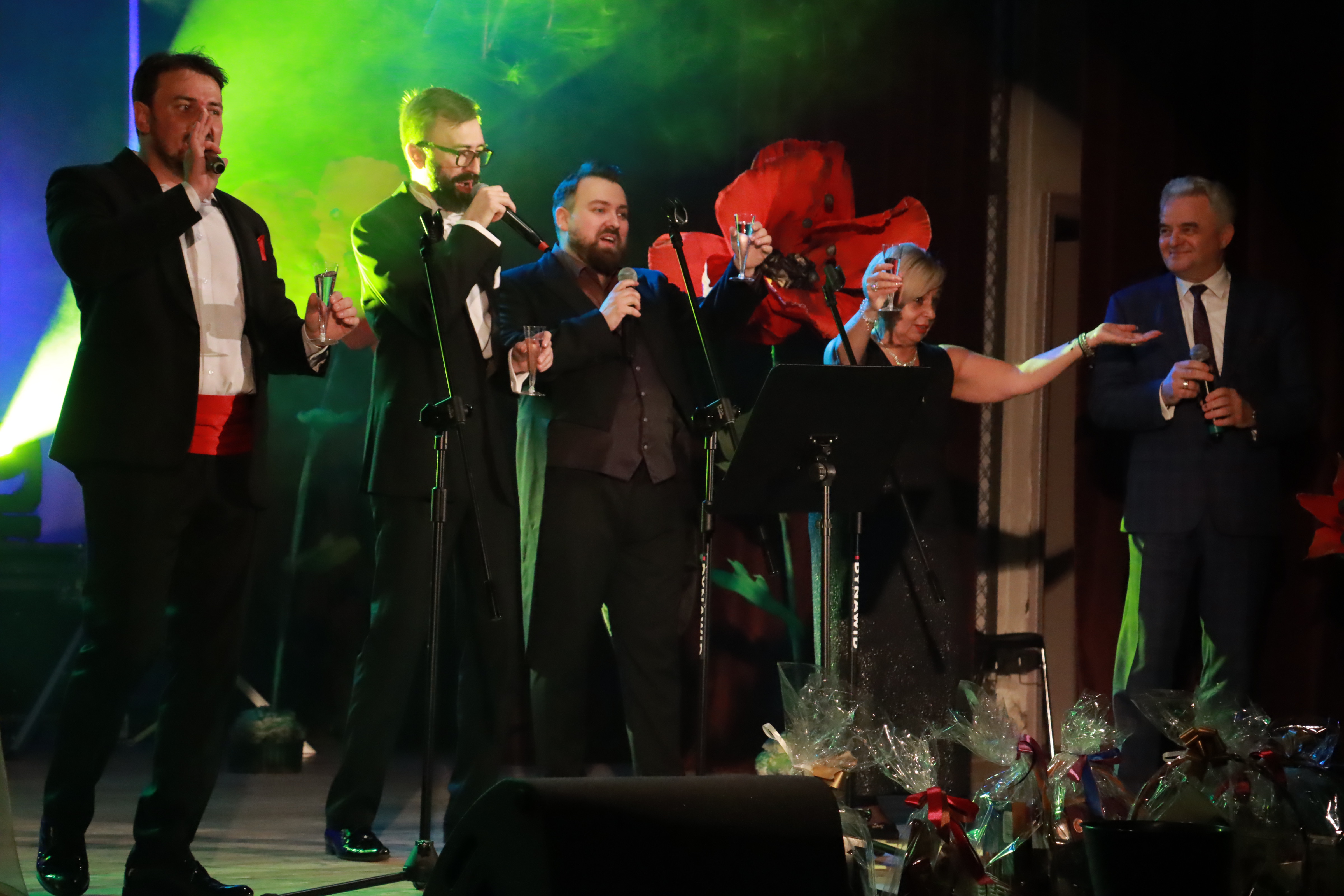 Fotorelacja - Koncert w Porębie ZA ZDROWIE PAŃ