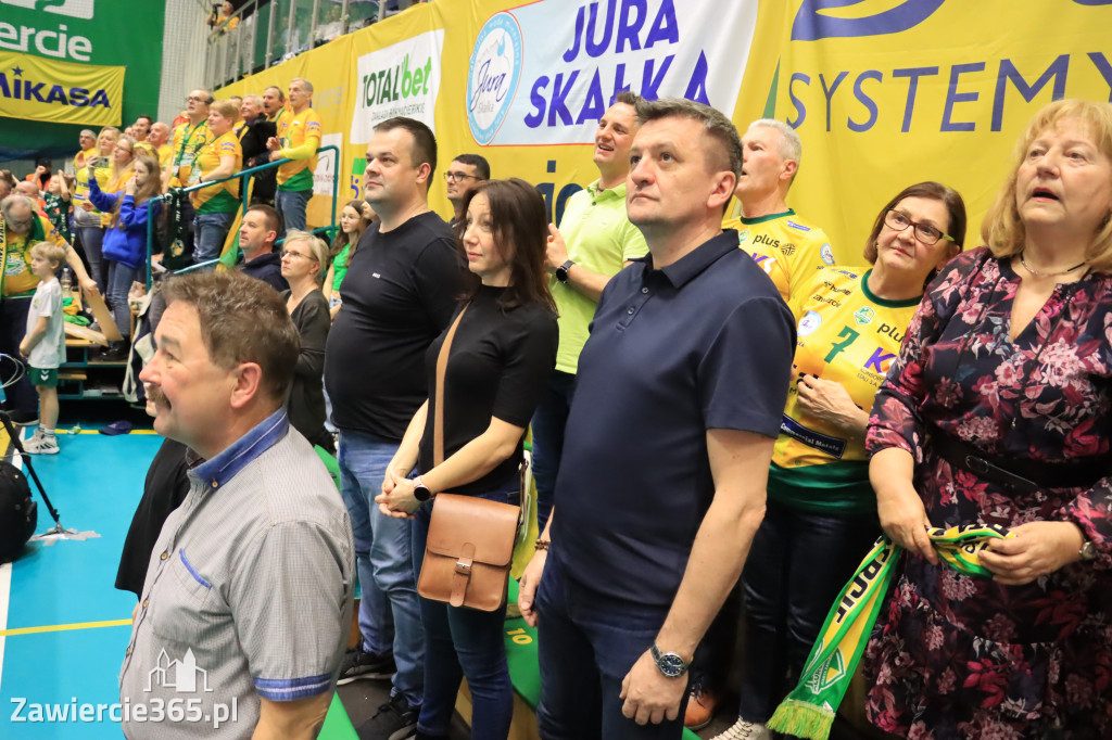 Fotorelacja: Jurajska Twierdza obroniona na koniec fazy zasadniczej!