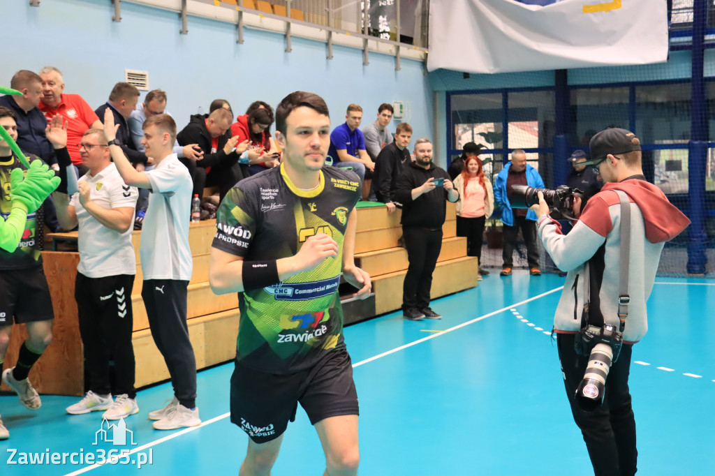 Piąte zwycięstwo z rzędu KS Viret CMC Zawiercie - KSZO Handball 29:27