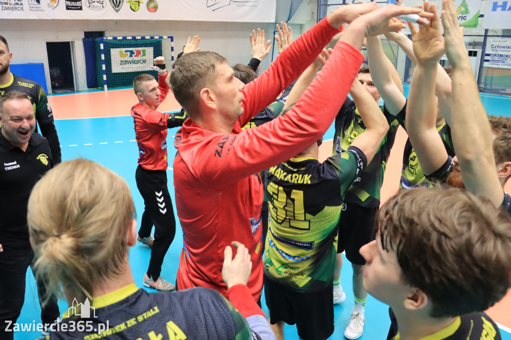 Piąte zwycięstwo z rzędu KS Viret CMC Zawiercie - KSZO Handball 29:27