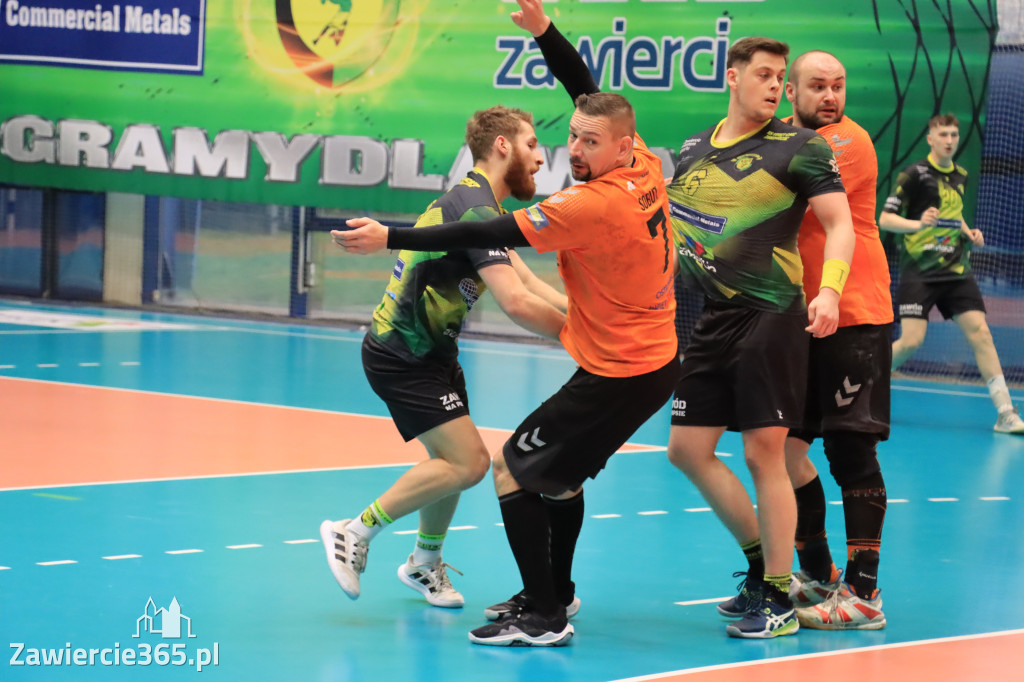 Piąte zwycięstwo z rzędu KS Viret CMC Zawiercie - KSZO Handball 29:27