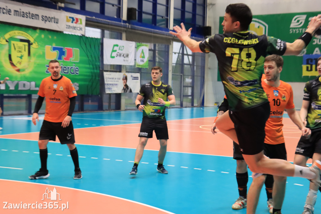 Piąte zwycięstwo z rzędu KS Viret CMC Zawiercie - KSZO Handball 29:27