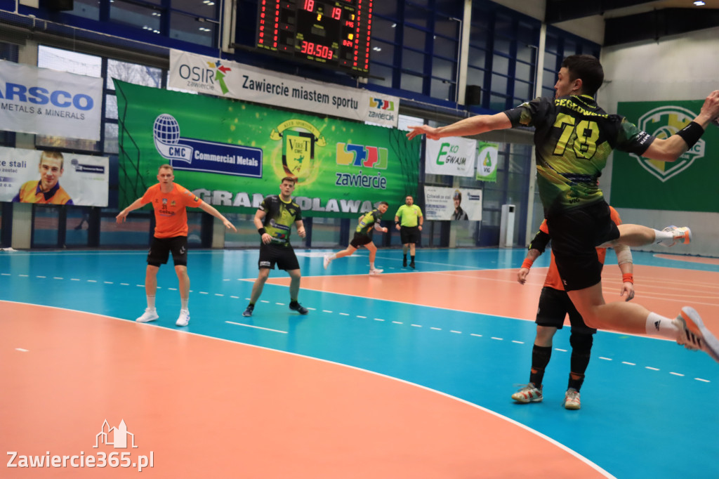 Piąte zwycięstwo z rzędu KS Viret CMC Zawiercie - KSZO Handball 29:27