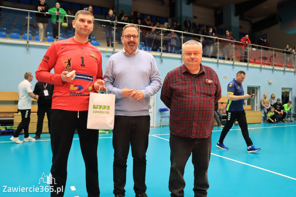 Piąte zwycięstwo z rzędu KS Viret CMC Zawiercie - KSZO Handball 29:27