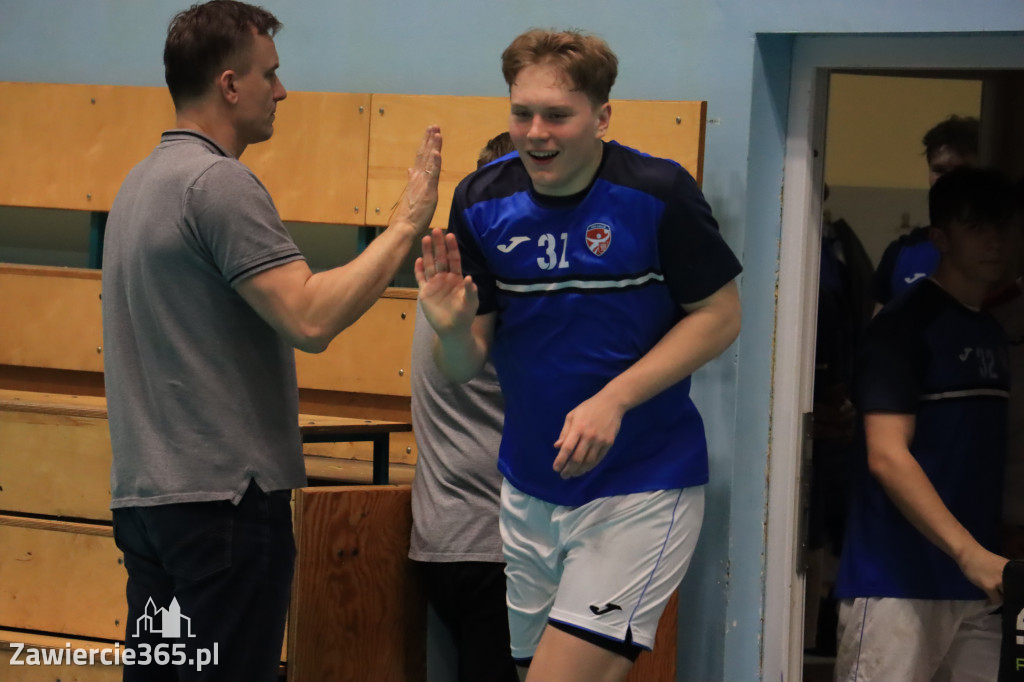 Przegrywamy: KS Viret CMC Zawiercie - NLO SMS ZPRP Kielce II 33-34