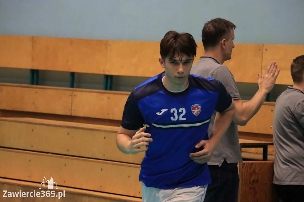 Przegrywamy: KS Viret CMC Zawiercie - NLO SMS ZPRP Kielce II 33-34