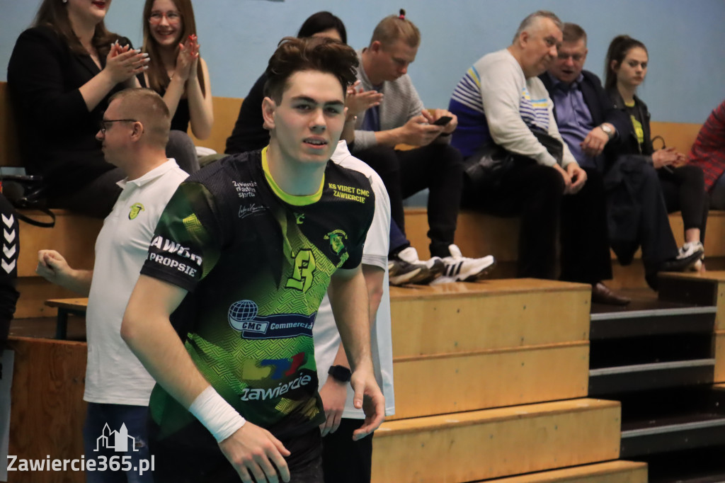 Przegrywamy: KS Viret CMC Zawiercie - NLO SMS ZPRP Kielce II 33-34