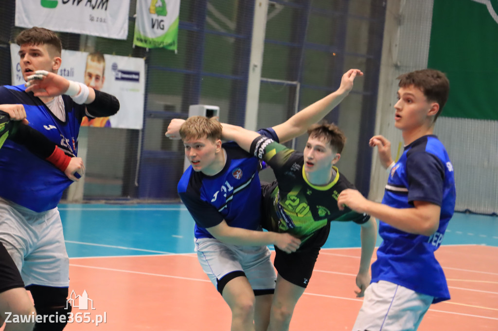 Przegrywamy: KS Viret CMC Zawiercie - NLO SMS ZPRP Kielce II 33-34