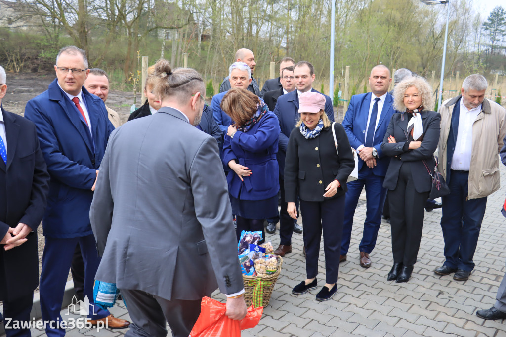 Fotorelacja z Otwarcia Oczyszczalni Ścieków oraz Gmninnego Schroniska w Porębie.