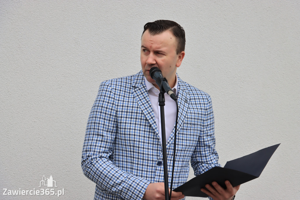 Fotorelacja z Otwarcia Oczyszczalni Ścieków oraz Gmninnego Schroniska w Porębie.