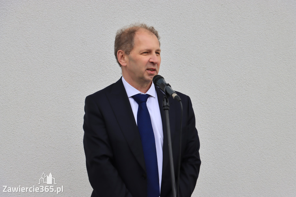 Fotorelacja z Otwarcia Oczyszczalni Ścieków oraz Gmninnego Schroniska w Porębie.