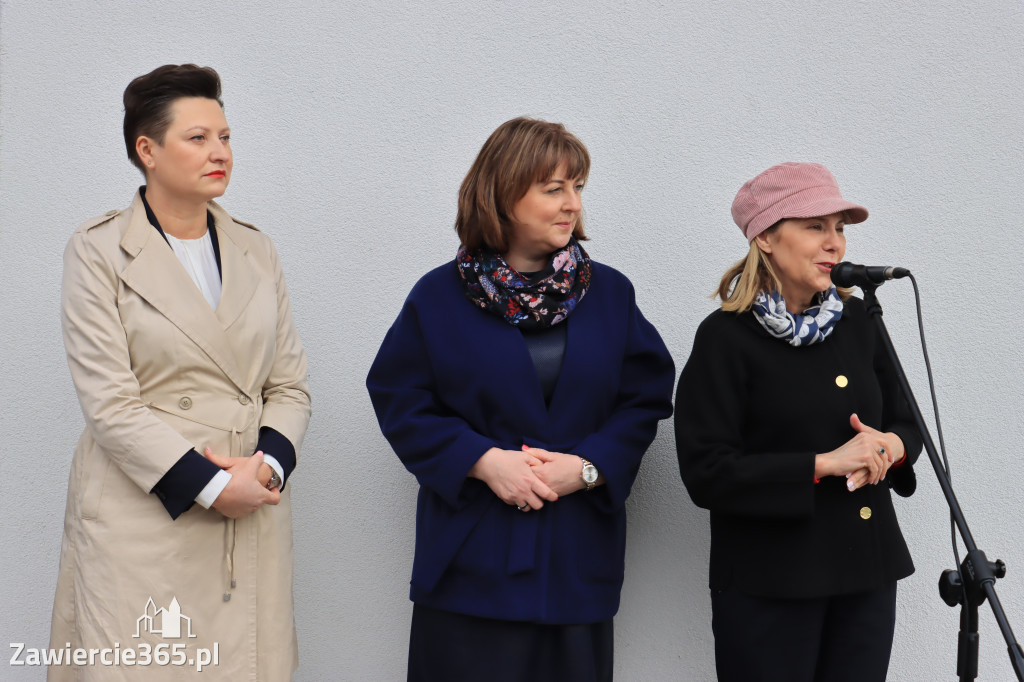 Fotorelacja z Otwarcia Oczyszczalni Ścieków oraz Gmninnego Schroniska w Porębie.