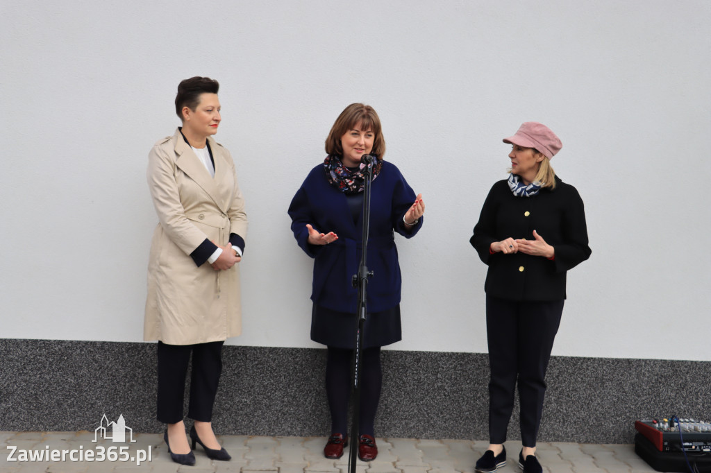 Fotorelacja z Otwarcia Oczyszczalni Ścieków oraz Gmninnego Schroniska w Porębie.