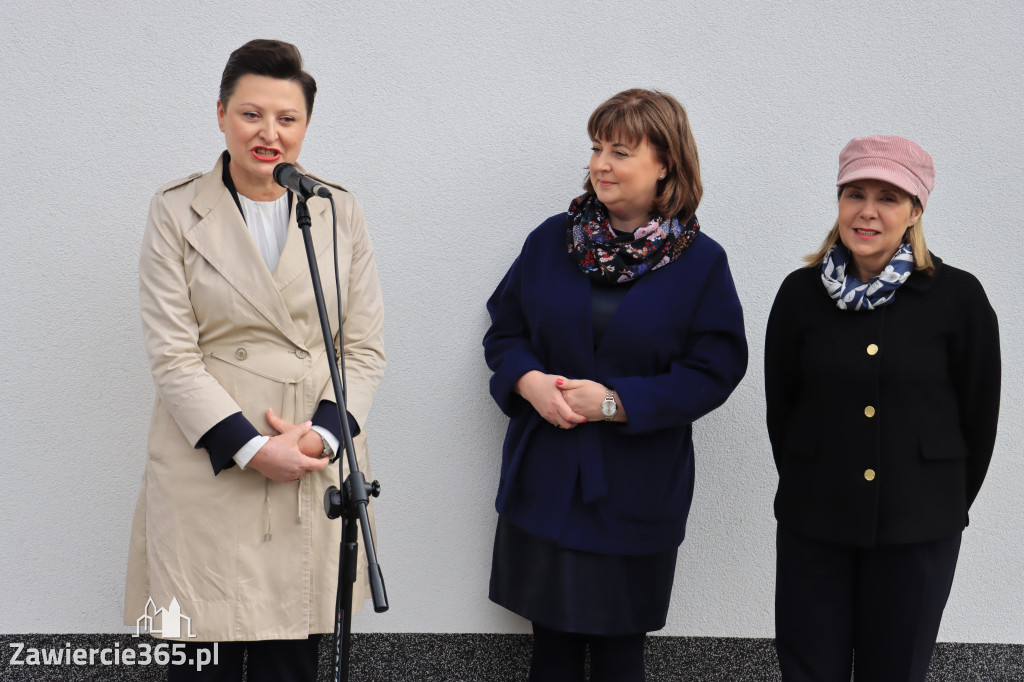 Fotorelacja z Otwarcia Oczyszczalni Ścieków oraz Gmninnego Schroniska w Porębie.