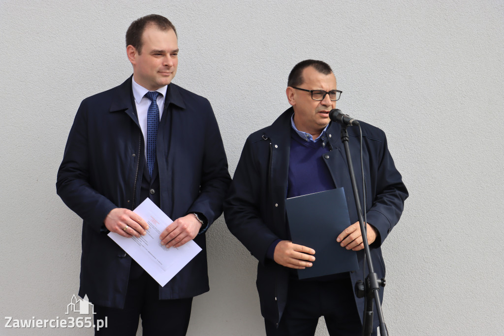 Fotorelacja z Otwarcia Oczyszczalni Ścieków oraz Gmninnego Schroniska w Porębie.