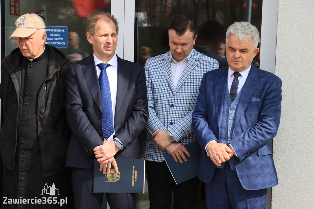 Fotorelacja z Otwarcia Oczyszczalni Ścieków oraz Gmninnego Schroniska w Porębie.