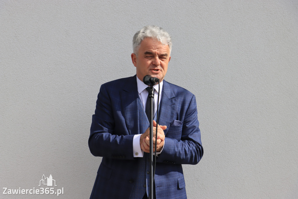 Fotorelacja z Otwarcia Oczyszczalni Ścieków oraz Gmninnego Schroniska w Porębie.