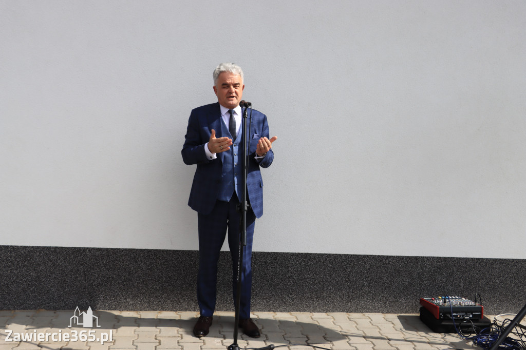 Fotorelacja z Otwarcia Oczyszczalni Ścieków oraz Gmninnego Schroniska w Porębie.