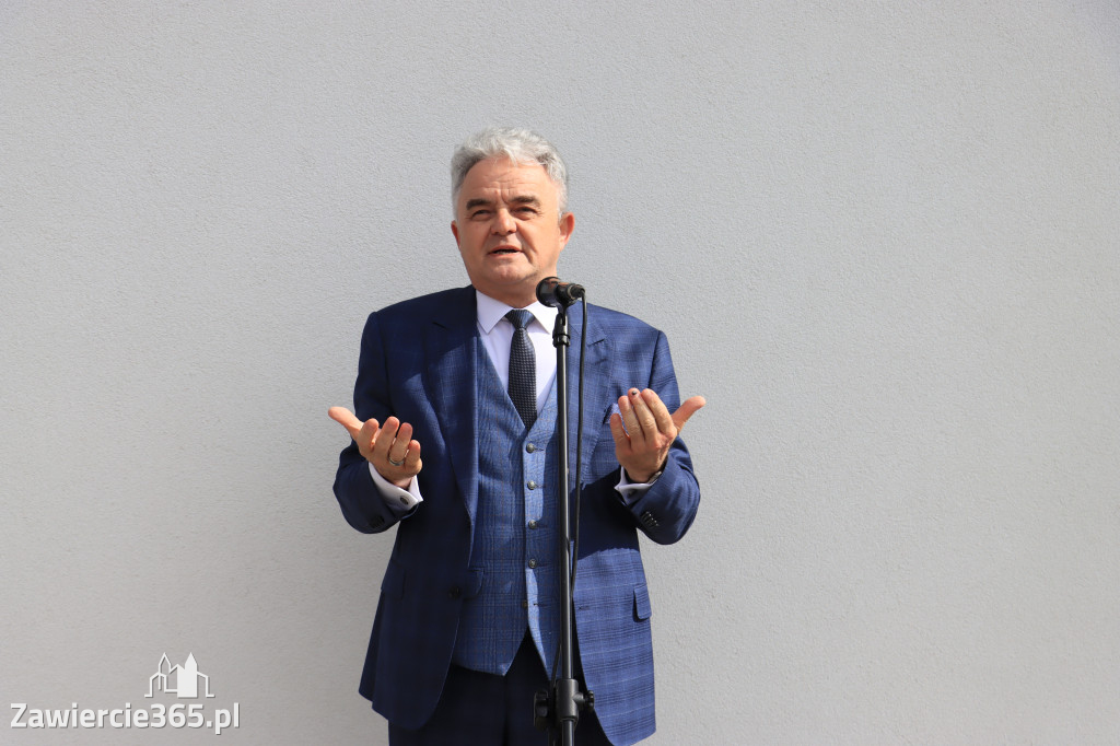 Fotorelacja z Otwarcia Oczyszczalni Ścieków oraz Gmninnego Schroniska w Porębie.