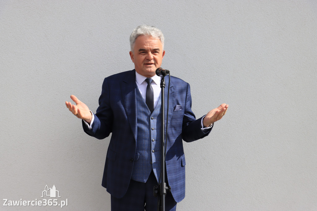 Fotorelacja z Otwarcia Oczyszczalni Ścieków oraz Gmninnego Schroniska w Porębie.