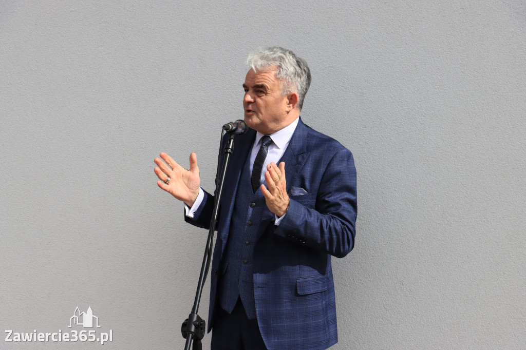 Fotorelacja z Otwarcia Oczyszczalni Ścieków oraz Gmninnego Schroniska w Porębie.
