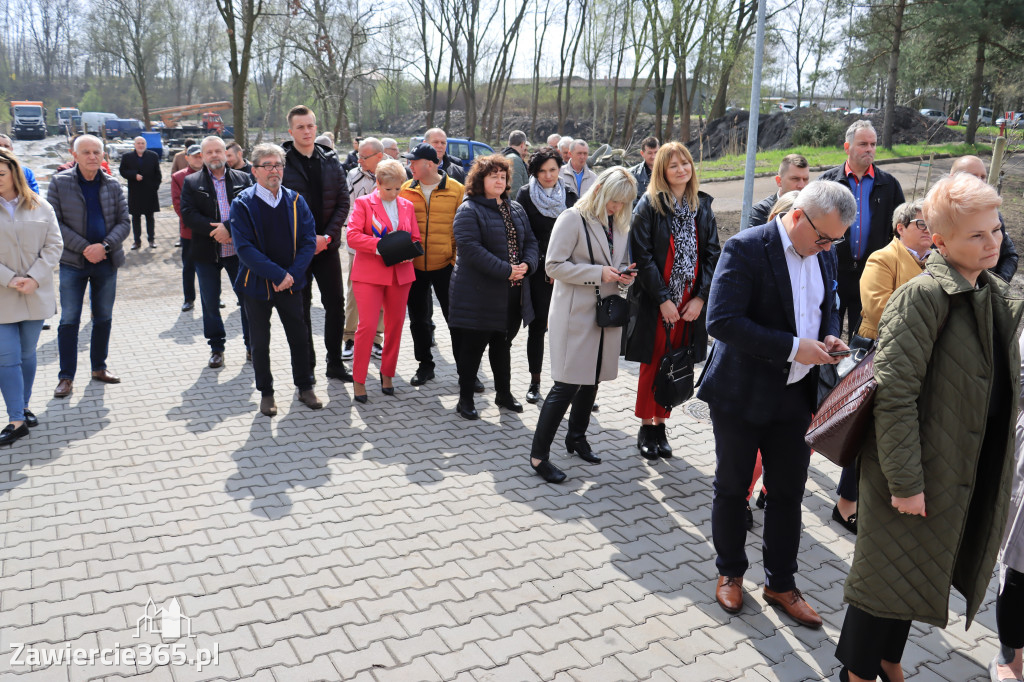 Fotorelacja z Otwarcia Oczyszczalni Ścieków oraz Gmninnego Schroniska w Porębie.