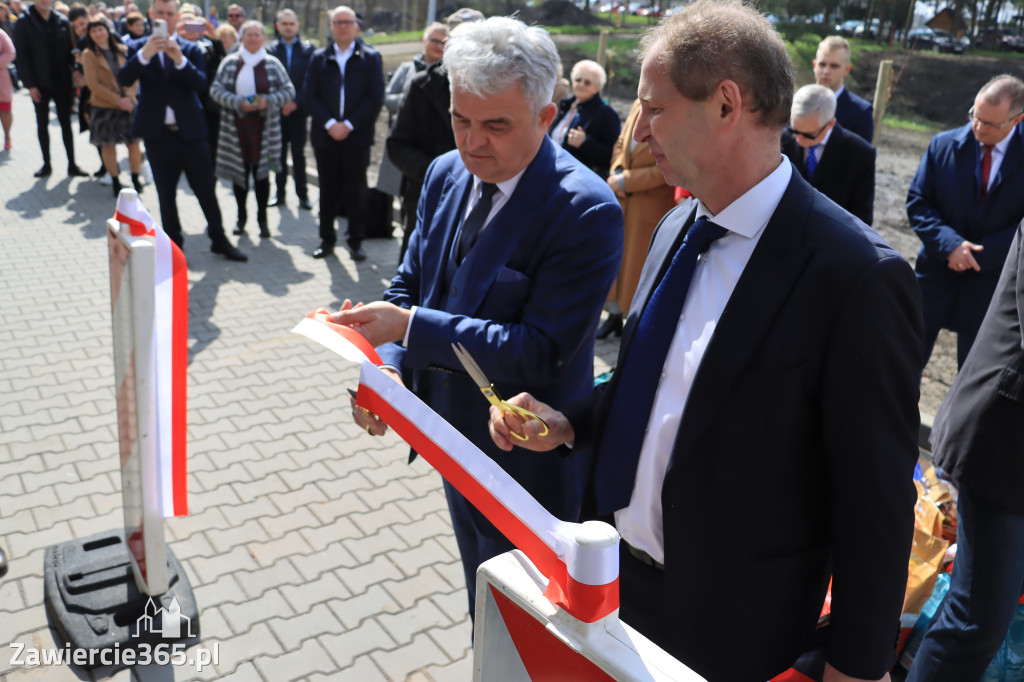 Fotorelacja z Otwarcia Oczyszczalni Ścieków oraz Gmninnego Schroniska w Porębie.