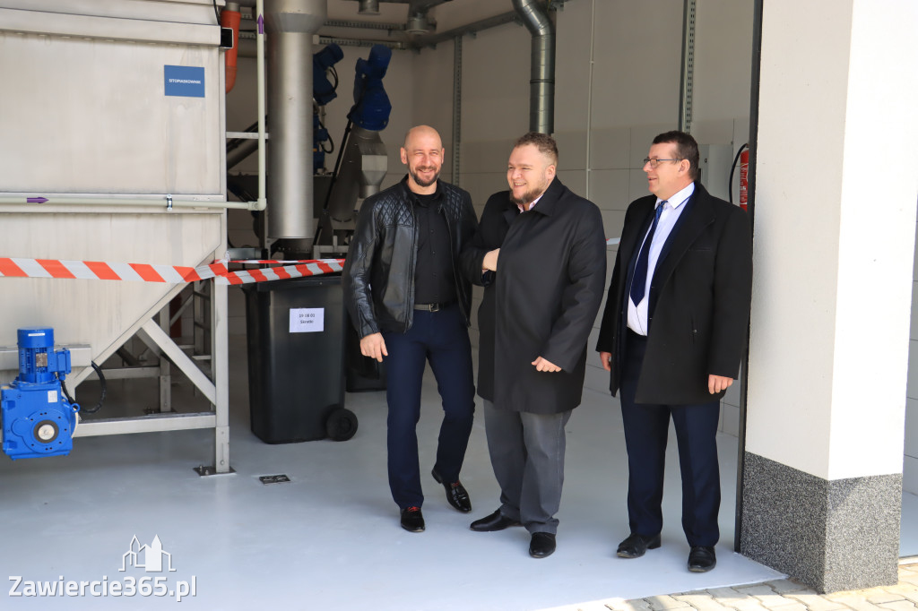 Fotorelacja z Otwarcia Oczyszczalni Ścieków oraz Gmninnego Schroniska w Porębie.