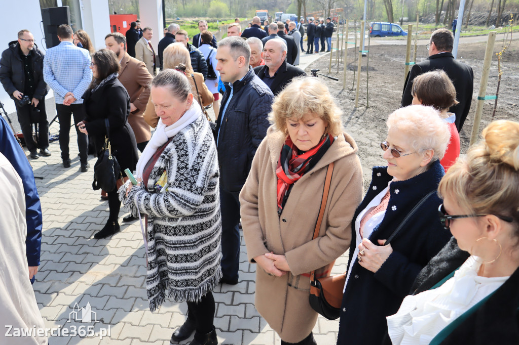 Fotorelacja z Otwarcia Oczyszczalni Ścieków oraz Gmninnego Schroniska w Porębie.