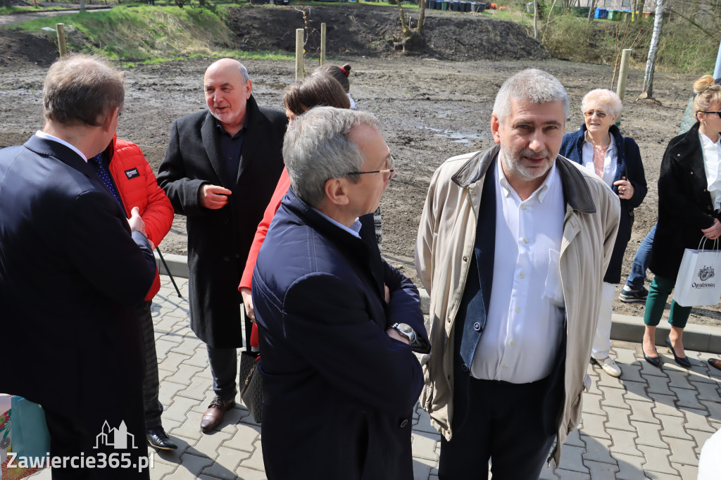 Fotorelacja z Otwarcia Oczyszczalni Ścieków oraz Gmninnego Schroniska w Porębie.