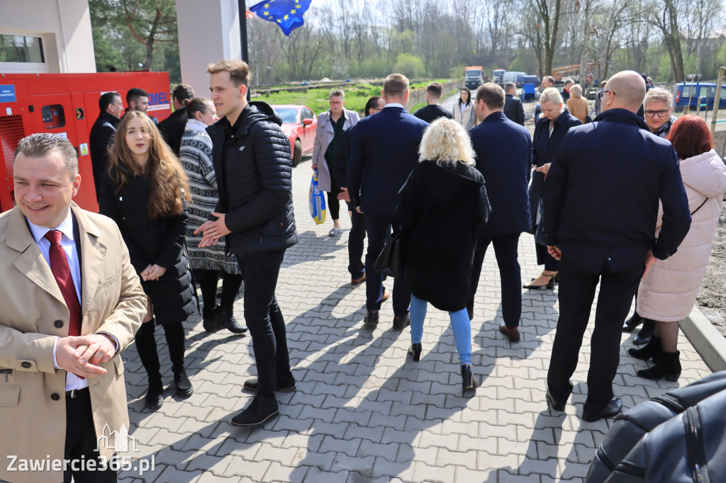 Fotorelacja z Otwarcia Oczyszczalni Ścieków oraz Gmninnego Schroniska w Porębie.