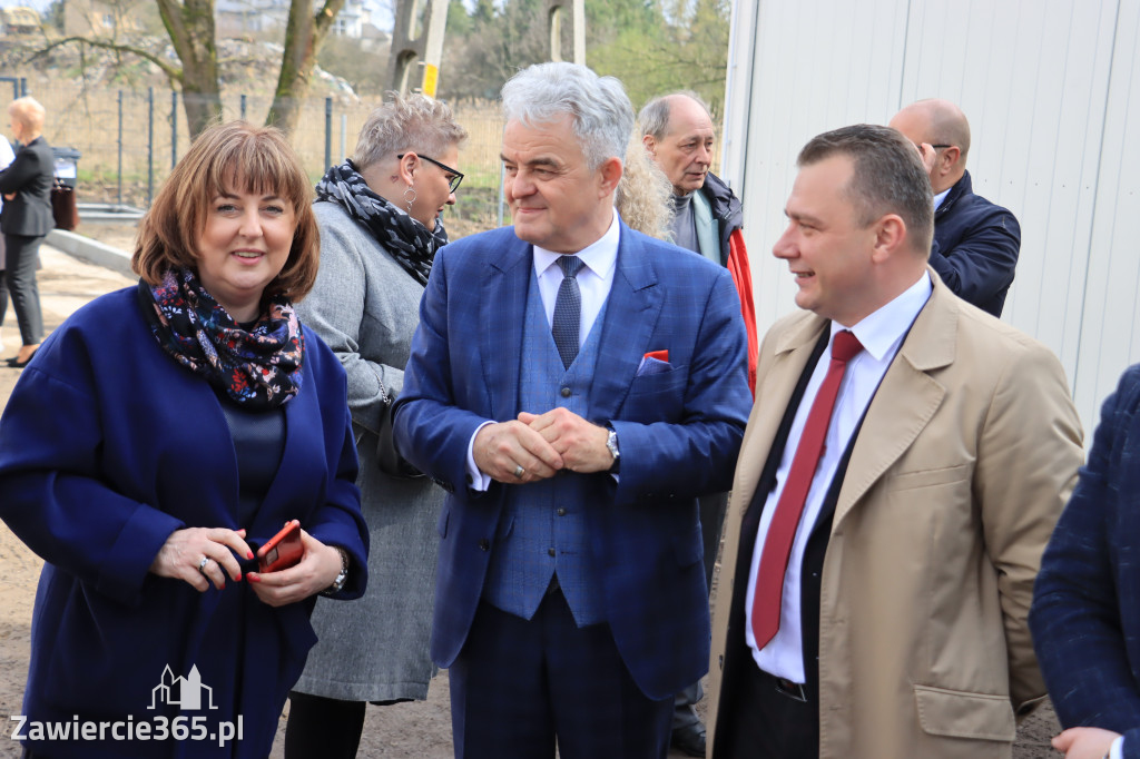 Fotorelacja z Otwarcia Oczyszczalni Ścieków oraz Gmninnego Schroniska w Porębie.
