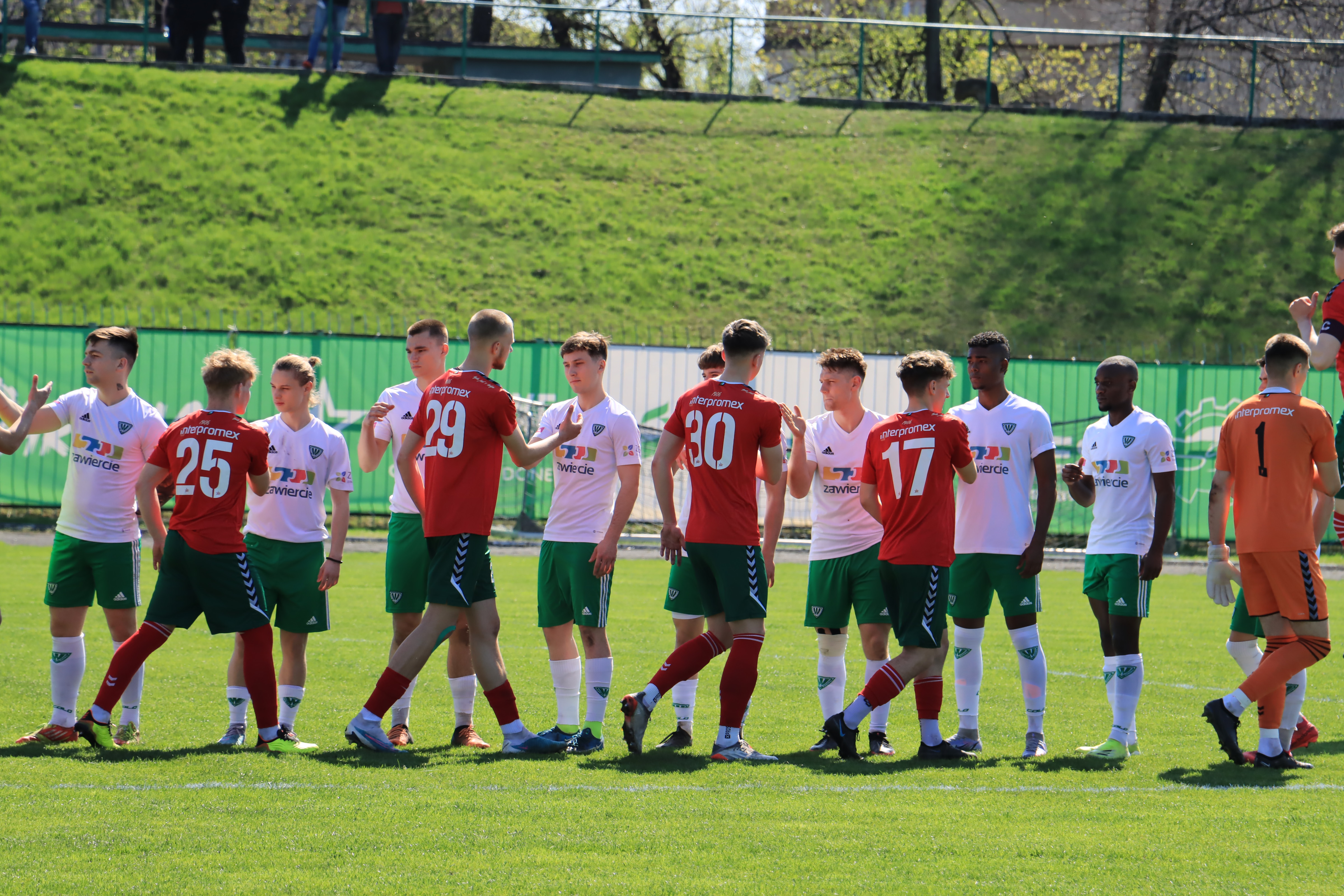 Mecz między Wartą Zawiercie a Zagłębiem II Sosnowiec, zakończył się 0:3