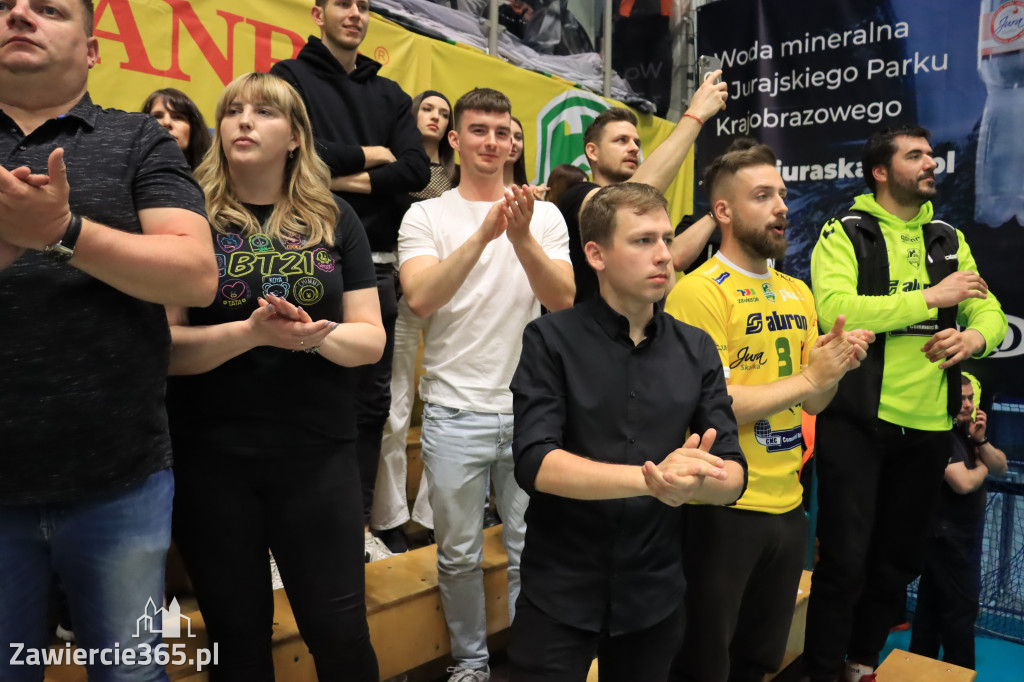Po wspaniałej, ambitnej walce Jurajscy Rycerze ulegli po raz drugi Jastrzębskiemu Węglowi w półfinale PlusLigi