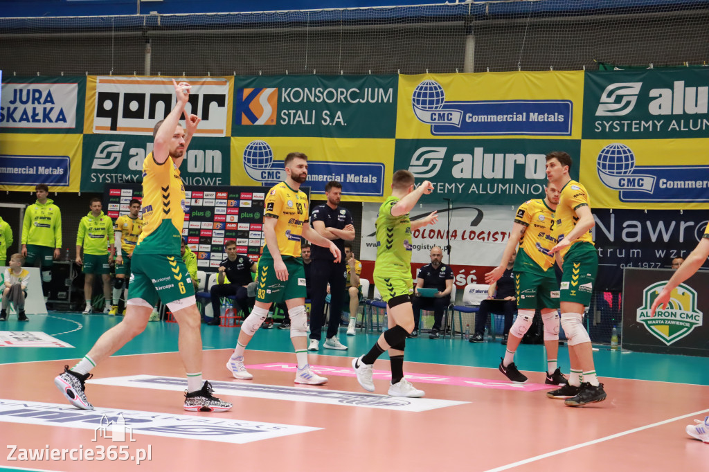 Jurajscy Rycerze stojąc po ścianą, wrócili do meczu ze stanu 0:2 i pokonali Asseco Resovię po tie-breaku.