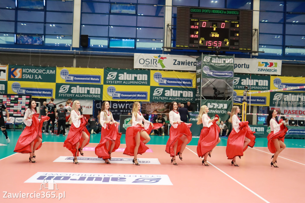 Jurajscy Rycerze stojąc po ścianą, wrócili do meczu ze stanu 0:2 i pokonali Asseco Resovię po tie-breaku.