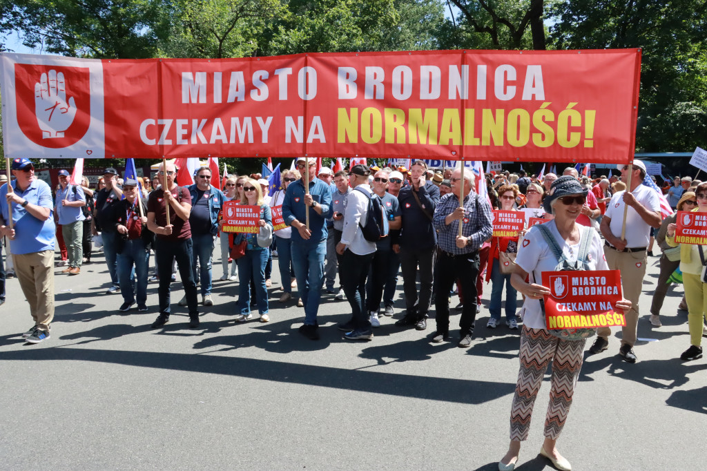 Fotorelacja: Zawiercie na Marszu 4 czerwca w Warszawie cz. 1