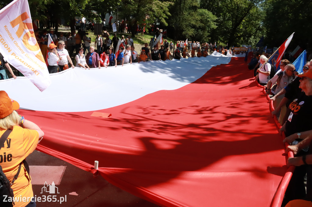 Fotorelacja: Zawiercie na Marszu 4 czerwca w Warszawie cz. 1