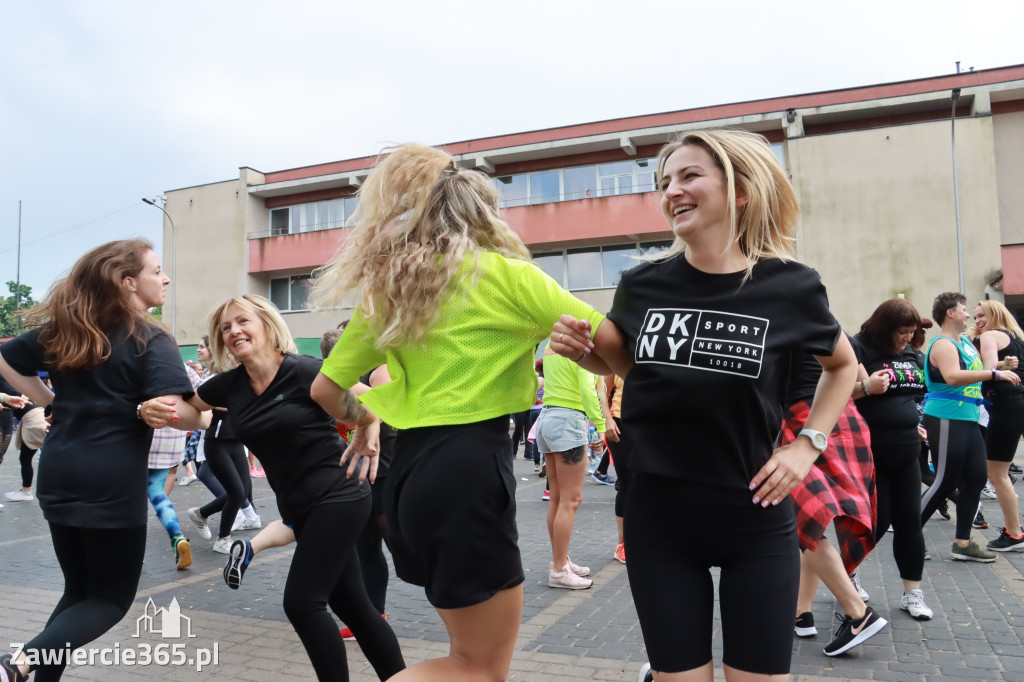 Fotorelacja: Charytatywny Maraton Zumby dla Stasia Pabiana