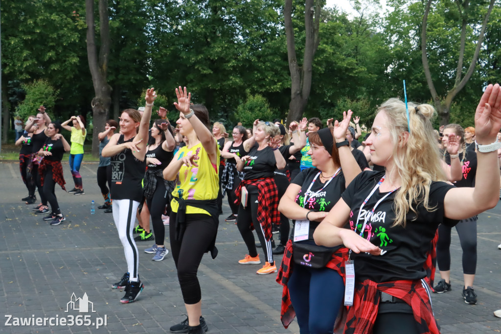 Fotorelacja: Charytatywny Maraton Zumby dla Stasia Pabiana