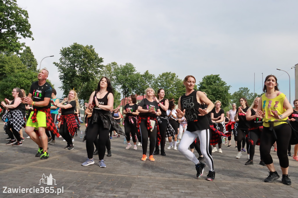 Fotorelacja: Charytatywny Maraton Zumby dla Stasia Pabiana