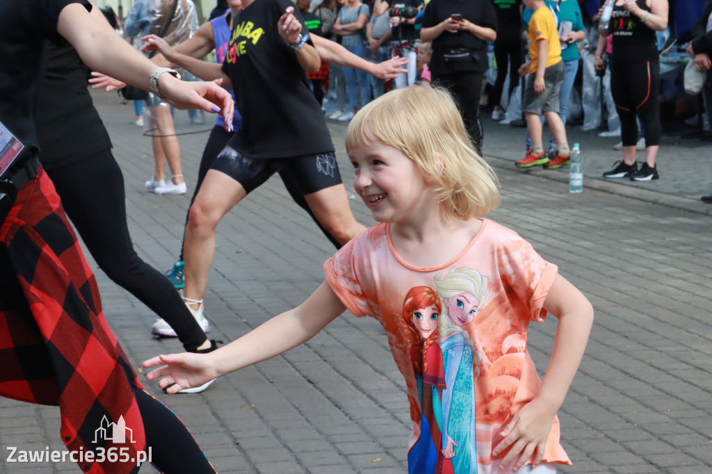 Fotorelacja: Charytatywny Maraton Zumby dla Stasia Pabiana
